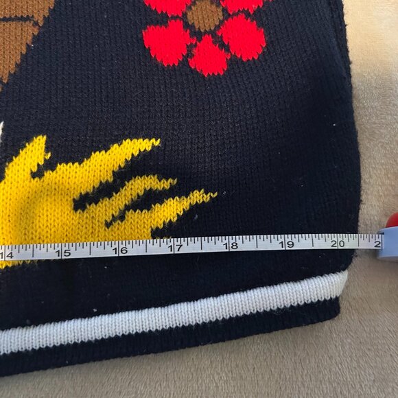 VINTAGE Snoopy & Friends Hawaiian Sweater - Picture 6 of 11